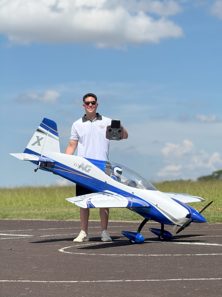 O RETORNO DE EDUARDO BARRETO