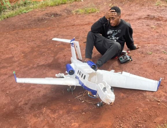 MUITOS RIRAM E DISSERAM QUE EU PERDIA MEU TEMPO.