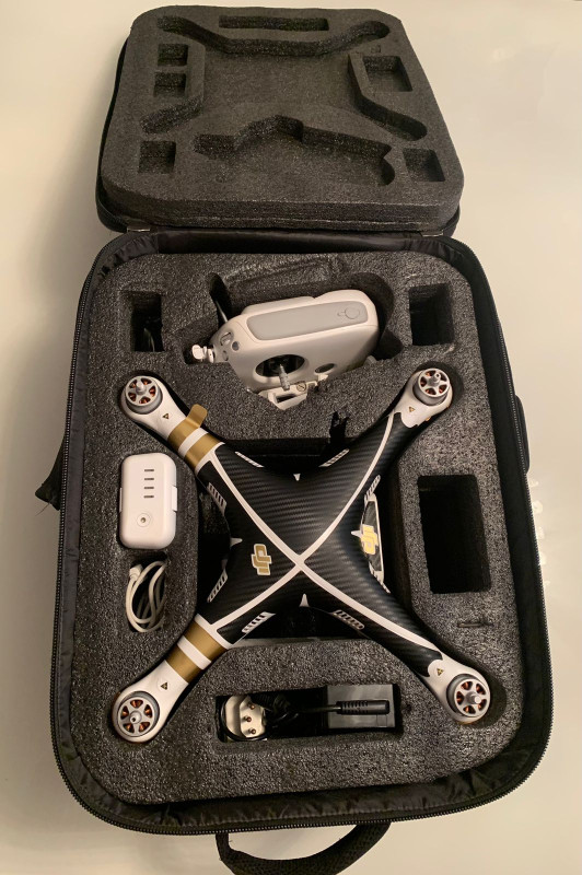 DJI PHANTOM  ADVANCED