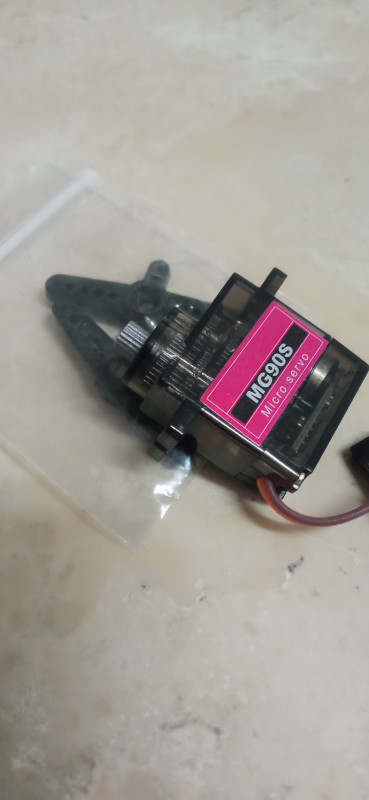 Servo 9g engrenagens de metal