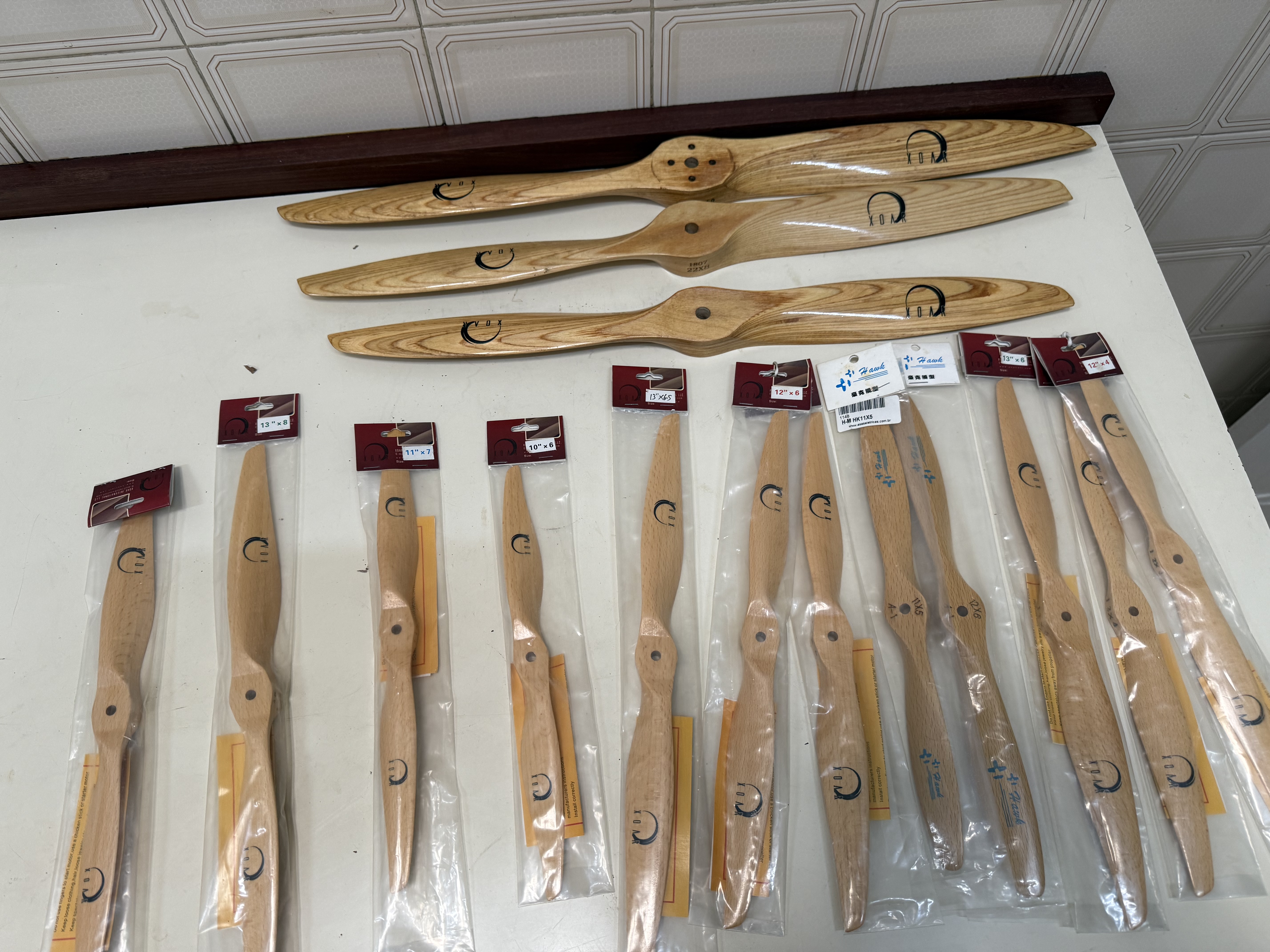 Diversos itens de aeromodelismo. FIM DO HOBBY