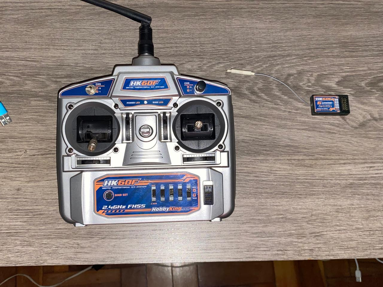 Rádio Hobbyking 2.4ghz Fhss 6 Hk6s ch Tx & Rx+Receptor