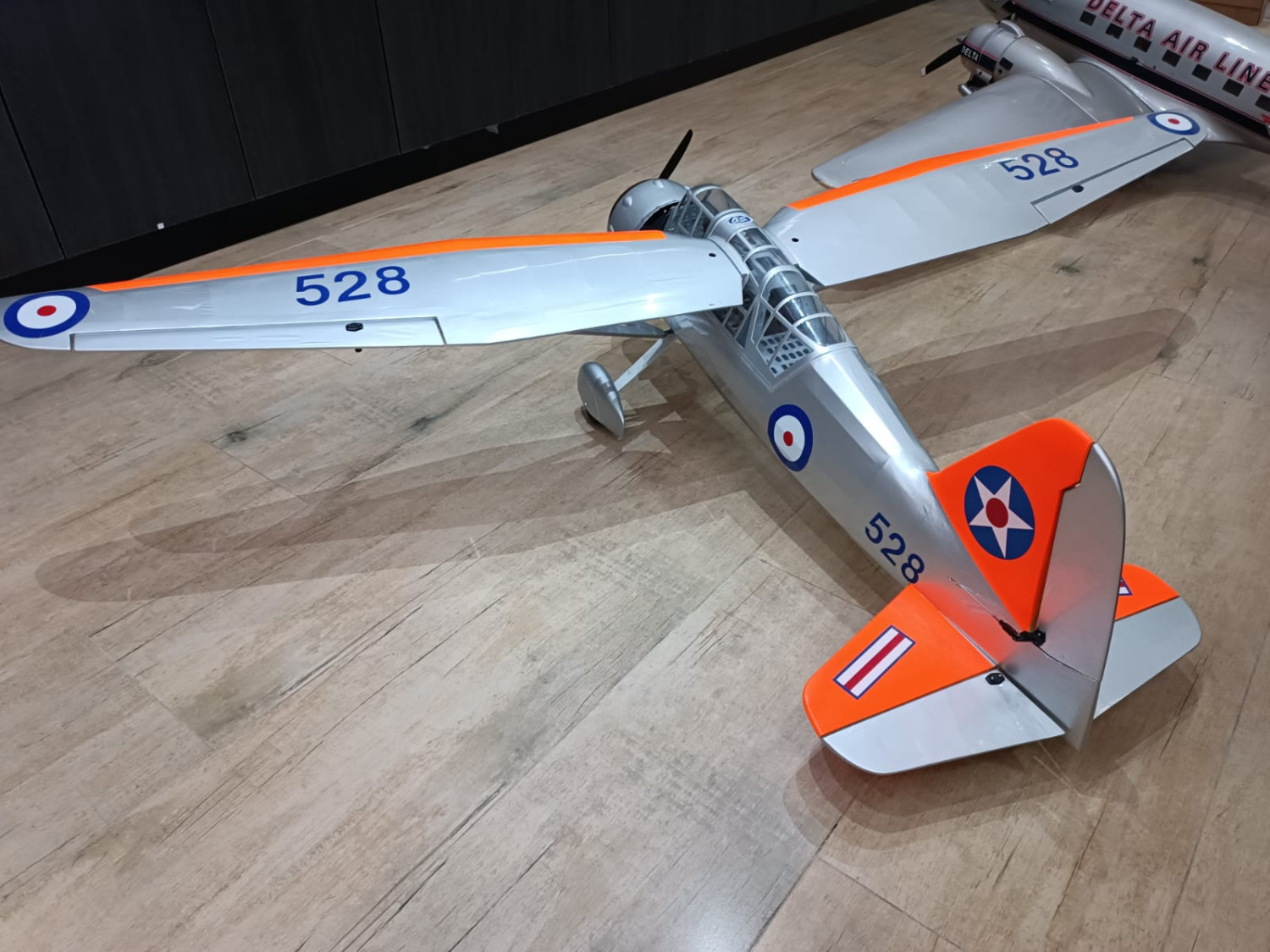 Aero Westland Lysander motor 91 4 tempos servos Jx Dc6015 15kg digital , 1.90 asa , aero muito novo somente venda